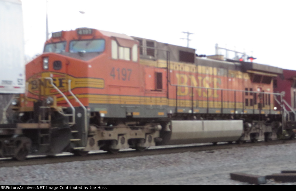 BNSF 4197